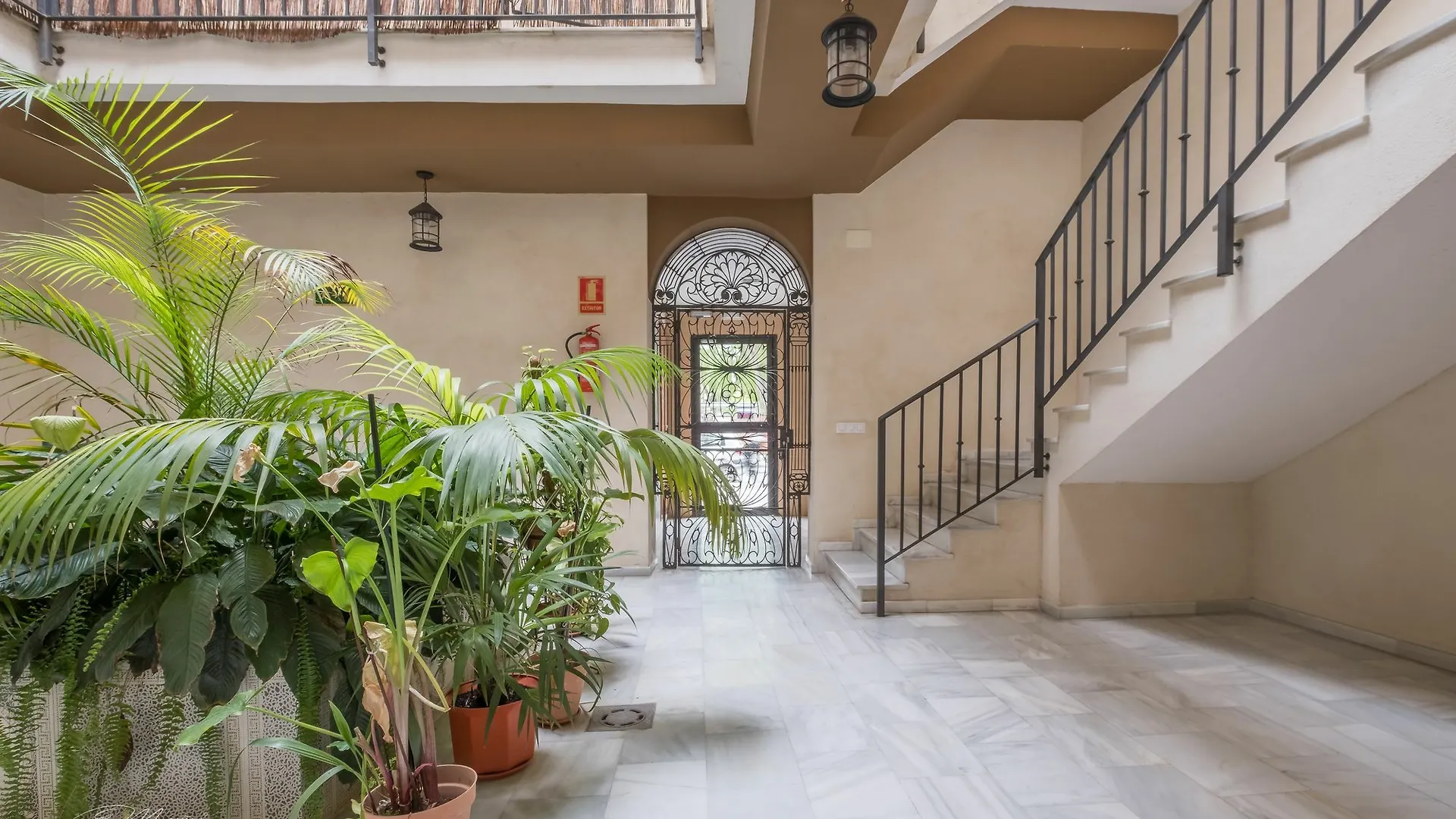 Activa Macarena Apartment Seville